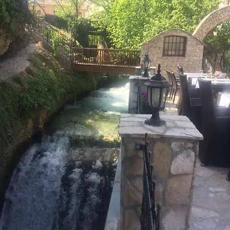 Hotel-restaurant Kriva Cuprija 4* Μόσταρ